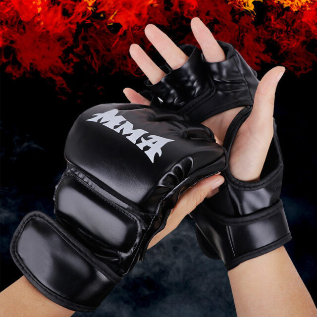 Boxing Gloves with Tiger Claws Design