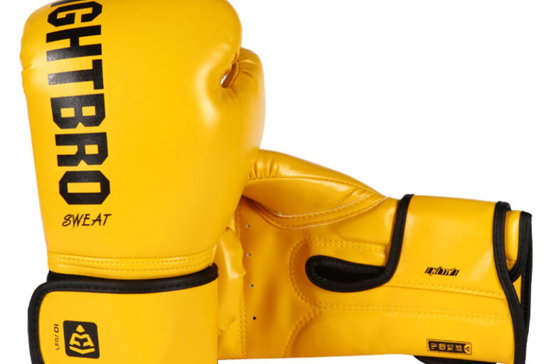 FightBro Lace Up Boxing Gloves Manufacturer for Training (3)